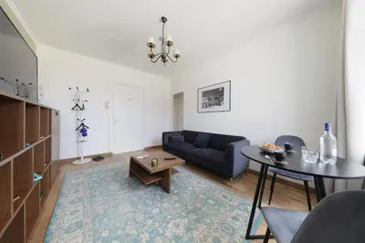 Coin salon dans l'établissement Charmant Appartement dans le centre ville, à 2 minutes du Palais