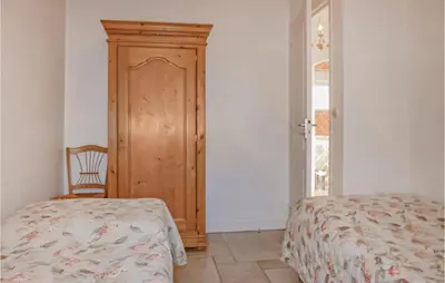 Un ou plusieurs lits dans un hébergement de l'établissement Lovely Home In Vaudoy-En-Brie With Wifi
