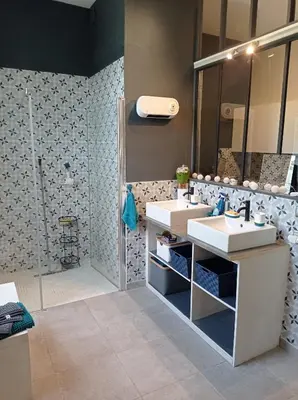 Salle de bains dans l'établissement Le gite du lavoir