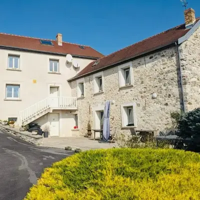 Maison entière et spacieuse Gîte Dovie