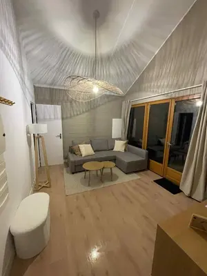 Coin salon dans l'établissement Gîte au calme en pleine nature