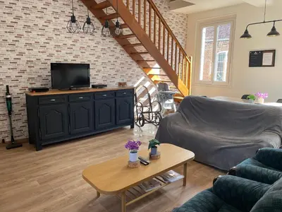 Télévision ou salle de divertissement dans l'établissement Appartement en centre ville pour 4 personnes