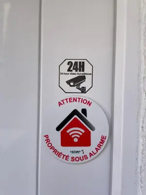 Certificat, récompense, panneau ou autre document affiché dans l'établissement Superbe duplex cosy
