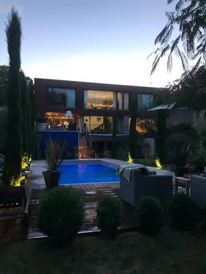 Piscine de l'établissement LA VIGNERAIE ou située à proximité