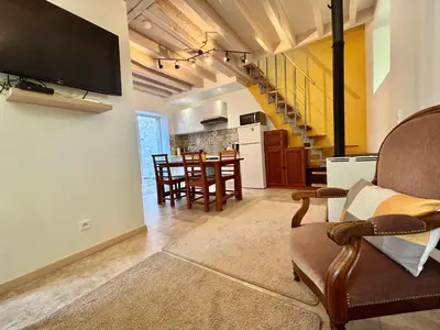 Cuisine ou kitchenette dans l'établissement Quiet Cottage Disneyland Paris - Rentaway BnB