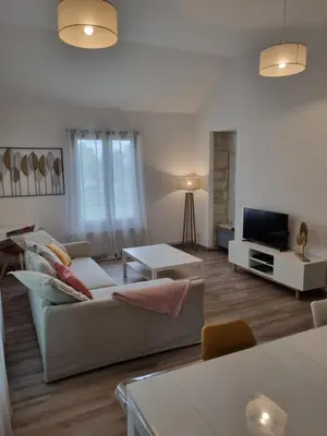 Coin salon dans l'établissement Gîte du Grand frêne