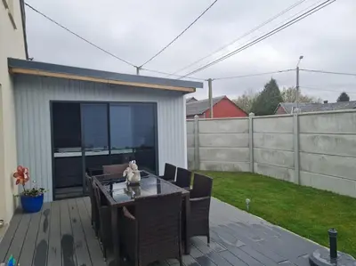 Balcon ou terrasse dans l'établissement au p'tit bonheur