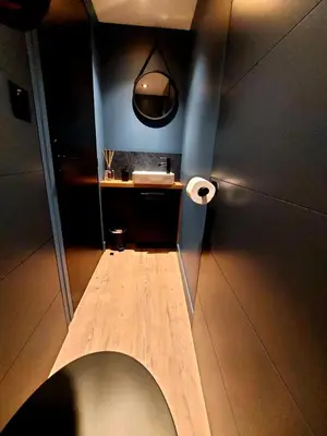 Salle de bains dans l'établissement Le Petit Meslier
