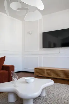 Télévision ou salle de divertissement dans l'établissement Reims Cathédrale Hyper Centre