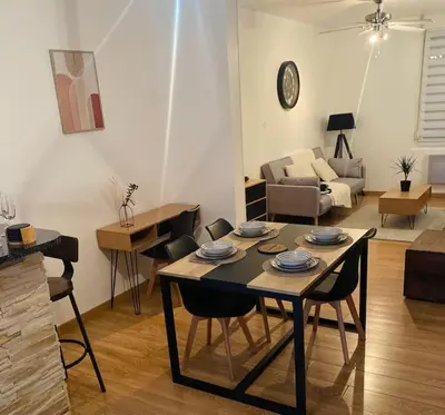 Coin salon dans l'établissement Chez Mischa