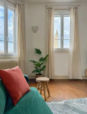 Coin salon dans l'établissement Le Saint Jacques