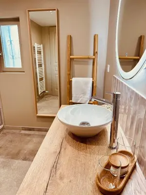 Salle de bains dans l'établissement La Maison du Clos en Champagne