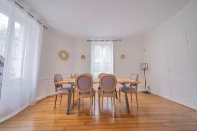 Plan de l'établissement Le Royaume - Parking
