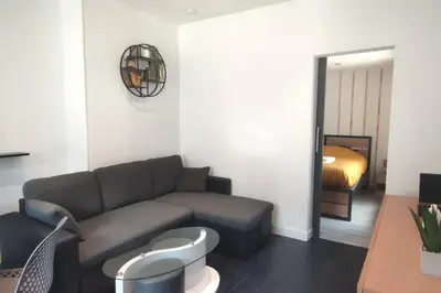 Coin salon dans l'établissement Charmant cocon au cœur de Reims