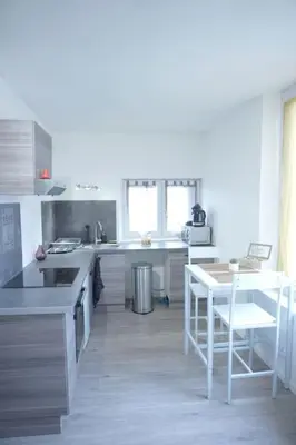 Cuisine ou kitchenette dans l'établissement Studio Cosy proche gare