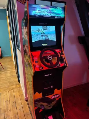 Salle de jeux dans l'établissement Game Over