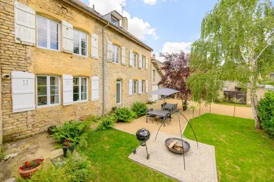 Jardin de l'établissement Gîte des dix potiers
