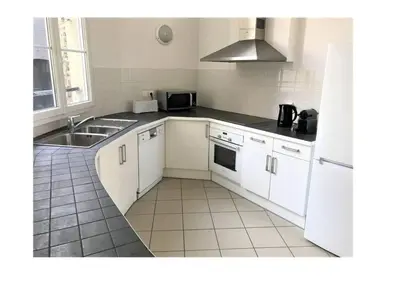 Cuisine ou kitchenette dans l'établissement Le Cours Langlet A