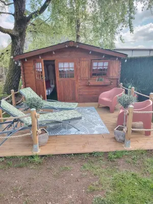 Jardin de l'établissement Chez Fabiola et Alain