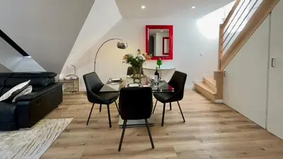 Coin salon dans l'établissement Halte à la Tour Balhan Château Thierry