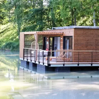 Domaine de Neuville - Ecolodges flottants en Champagne