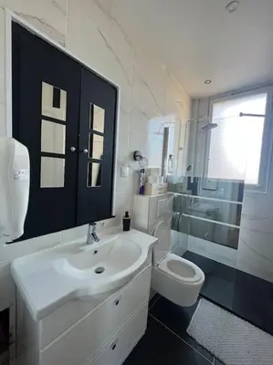 Salle de bains dans l'établissement Beautiful appartement with perfect location