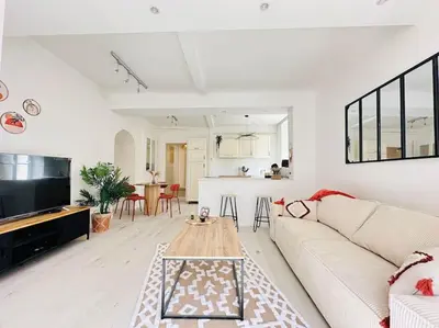 Télévision ou salle de divertissement dans l'établissement Appartement la Citadelle