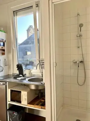 Salle de bains dans l'établissement Studette Vesle 1
