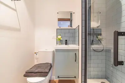 Salle de bains dans l'établissement Le cocon, studio pour 2 personnes