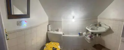 Salle de bains dans l'établissement Endroit charmant