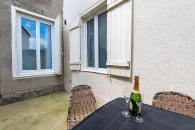 Boissons dans l'établissement L Envolé - Jacuzzi - Proche Gare et Centre ville