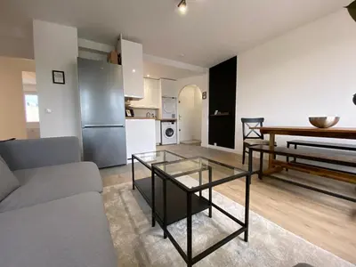 Cuisine ou kitchenette dans l'établissement Grand appartement Standing reims centre Arena