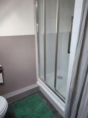 Salle de bains dans l'établissement Le petit château