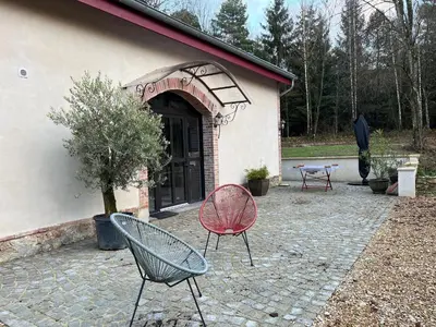 Jardin de l'établissement Domaine de la Renardière - Gite et Chambre d'hôtes à la Veuve