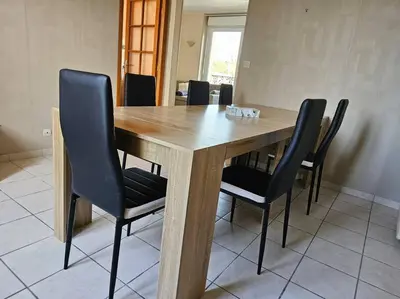 Plan de l'établissement Charming 3-Bedroom House, Perfect for Family Getaways or Extended Professional Stays