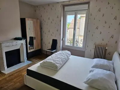 Plan de l'établissement Charming 3-Bedroom House, Perfect for Family Getaways or Extended Professional Stays