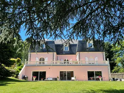 Jardin de l'établissement Villa MANSART
