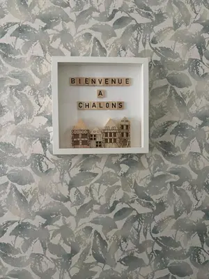 Certificat, récompense, panneau ou autre document affiché dans l'établissement La Salle d Attente - Hyper centre