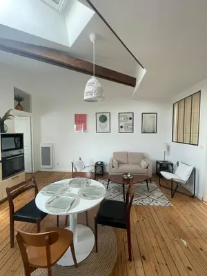 Cuisine ou kitchenette dans l'établissement L'atelier- appartement 2 chambres