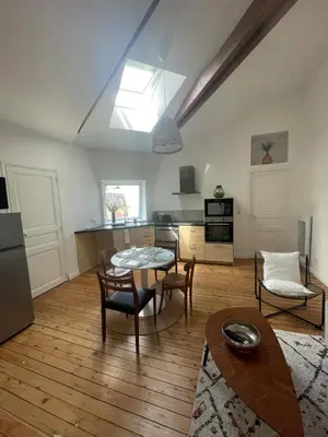 Cuisine ou kitchenette dans l'établissement L'atelier- appartement 2 chambres