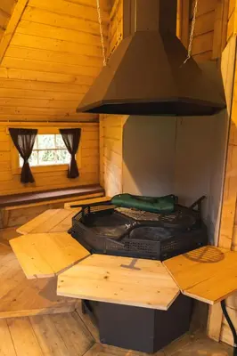 Coin salon dans l'établissement Roulottes et son kota grill sauna
