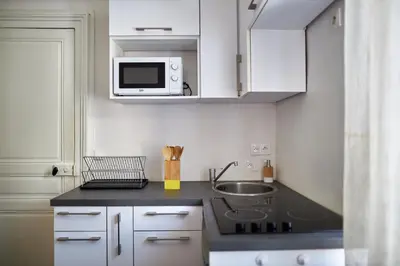 Cuisine ou kitchenette dans l'établissement Champ Home T2 - 5 mins des Caves de Champagne