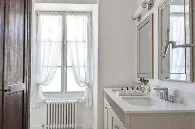 Salle de bains dans l'établissement Maison à Deux Mains
