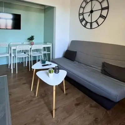 SQ Appartement - 2 Chambres - Proche Gare - Wi-Fi