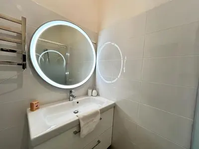 Salle de bains dans l'établissement Forum Flower spacieux T2 au coeur de la ville