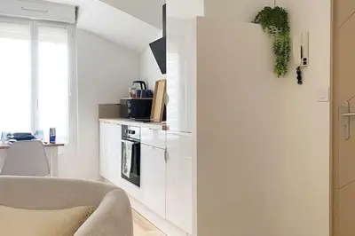 Cuisine ou kitchenette dans l'établissement Le Villebois