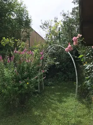 Jardin de l'établissement Le gîte des Francs Bourgeois