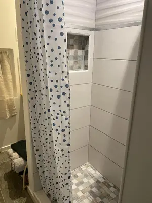 Salle de bains dans l'établissement Maison vintage à Montdauphin