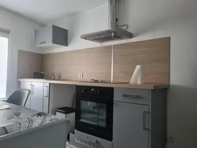 Cuisine ou kitchenette dans l'établissement Gite chez carole