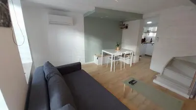 Coin salon dans l'établissement Le Scailleteux, petite maison de mineur, climatisée non accessible PMR